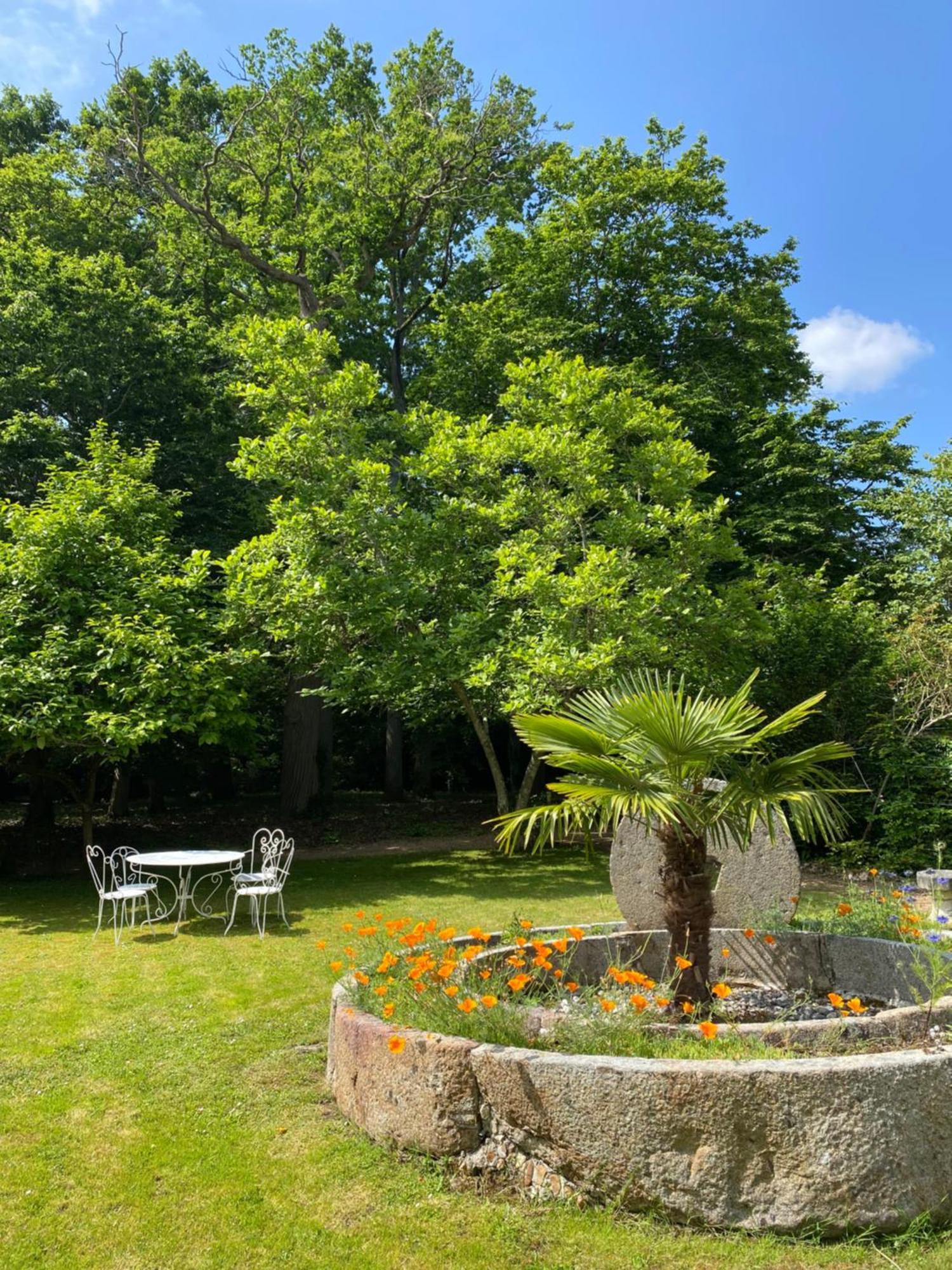 Manoir Du Parc (Adults Only) Hotel Амбоаз Екстериор снимка